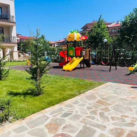 Sorrento E 1 2 Апартаменты *