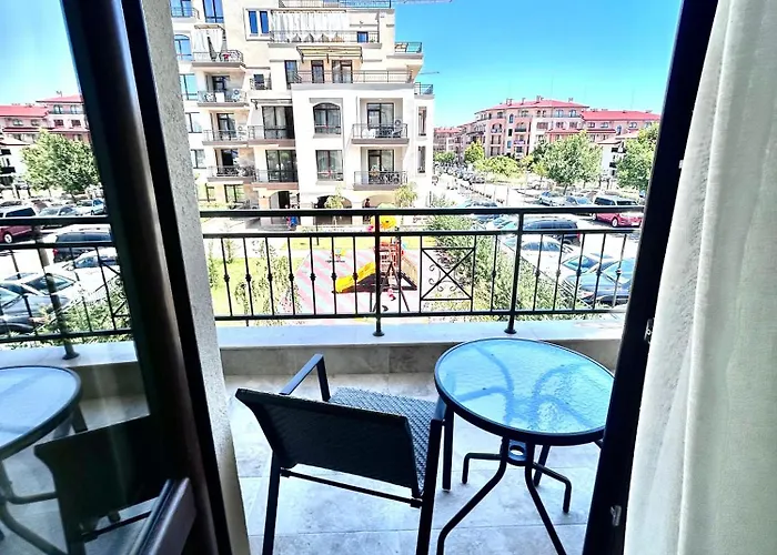 Sorrento E 1 2 Apartman *
